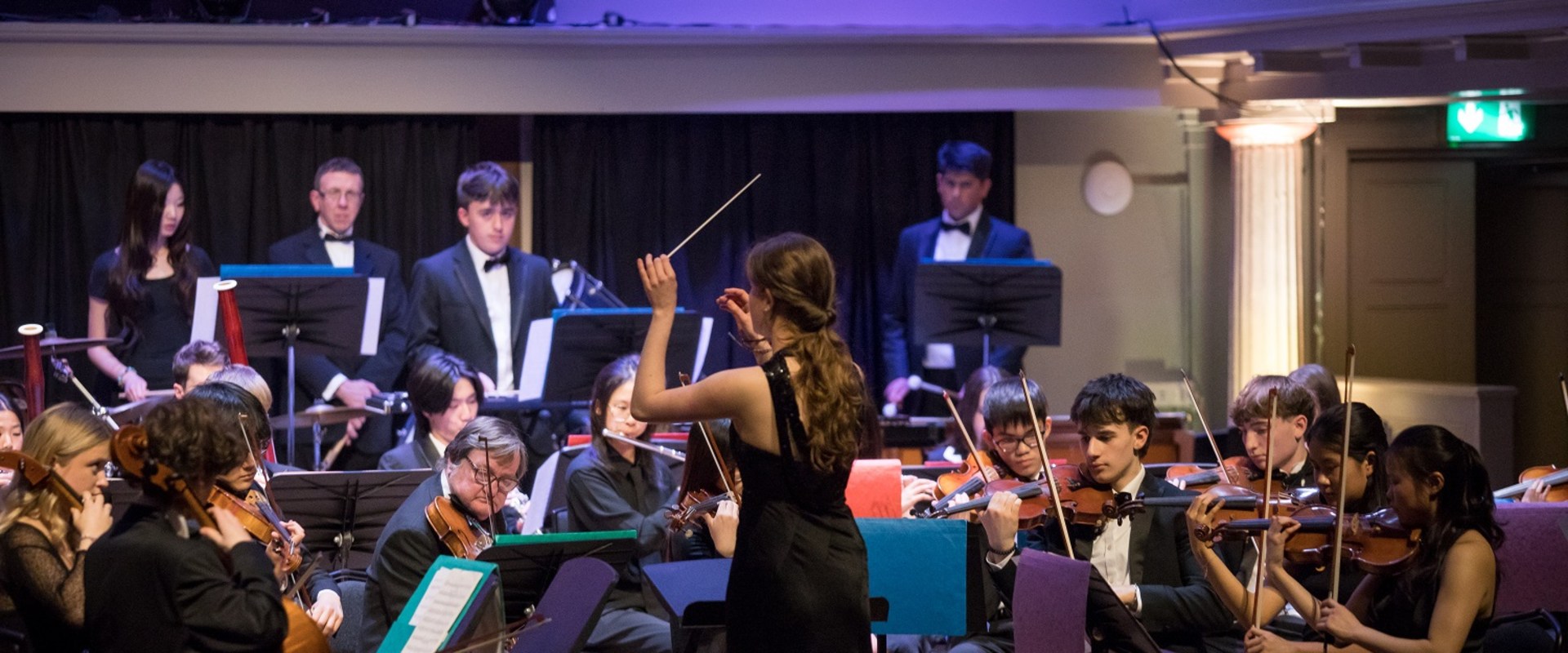 Exploring Career Paths in Performing Arts for Teens in Bristol